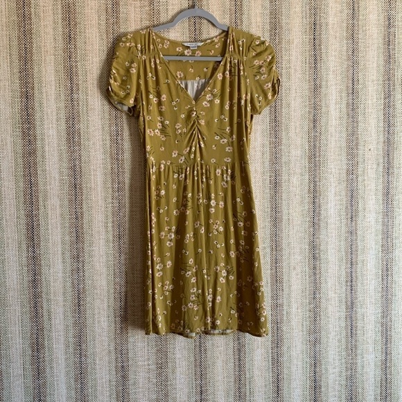 American Eagle Outfitters Dresses & Skirts - American Eagle Yellow Dress XS Floral Design Women’s Clothing Casual Summer